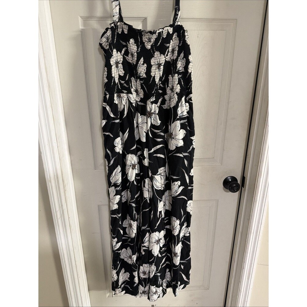 Torrid Maxi Jumpsuit Black Floral 2X. Pants. Sleeveless